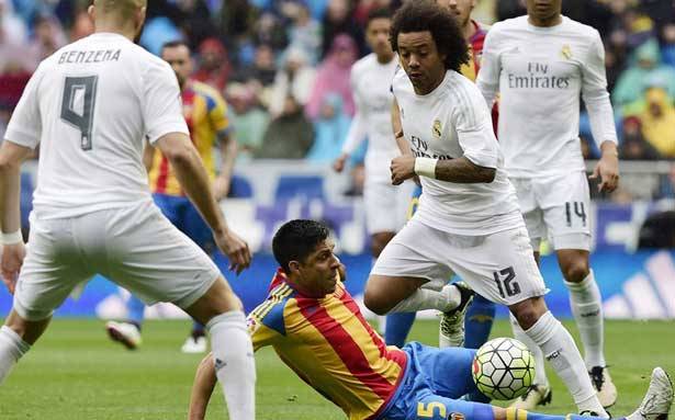 البطولات الأوروبية في كرة القدم : لقب اسبانيا بين برشلونة وريال مدريد وخروج أتلتيكو من السباق
