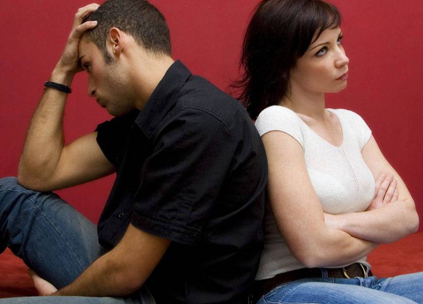 6 طرق للتعامل مع الزوج المملّ… طبّقيها