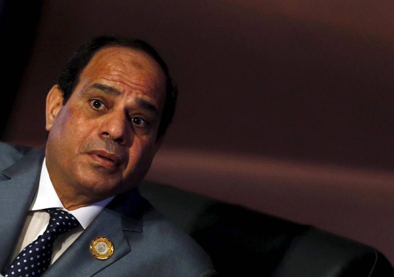 هآرتس: السيسي أسوأ من المخلوع مبارك والمعزول مرسي