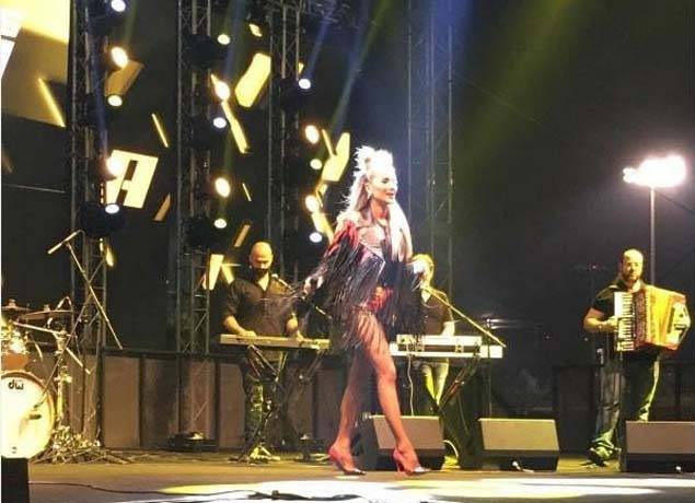 ما الذي يجمع بين “كاي” إبنة مايا دياب ولين الحايك؟