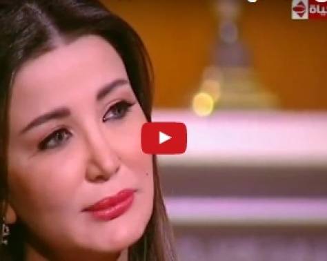 بالفيديو: هذه الممثلة السوريّة تنهار على الهواء بسبب أزمة وطنها