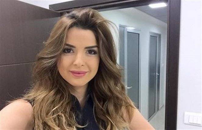بالصورة: بعد إنتشار خبر استقالتها.. ماذا قالت نوال بري؟