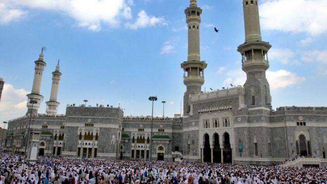 الإيرانيون لن يذهبوا إلى الحج هذا العام