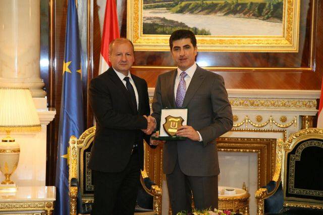 البارزاني يؤكد رغبة إقليم كردستان بمعالجة المشاكل مع بغداد عبر الحوار