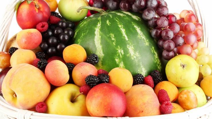 5 مأكولات تخفف عليكم الحر