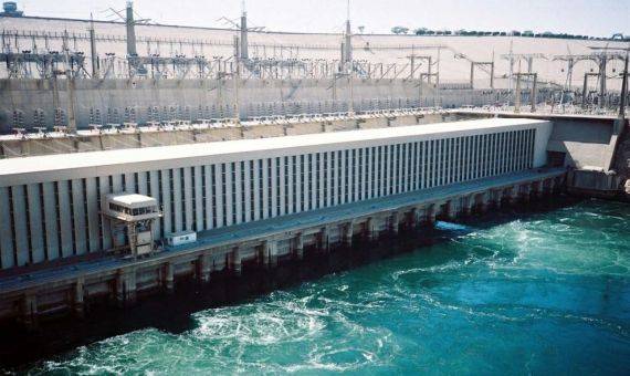 بعد انخفاض مساهمته فى كهرباء مصر من 60 إلى 9 %
السؤال الصعب.. هل خرج السد العالي من الخدمة؟