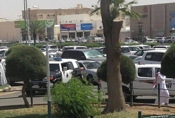 مجموعة مسلحة تهاجم مستشفی الملك خالد في السعودية