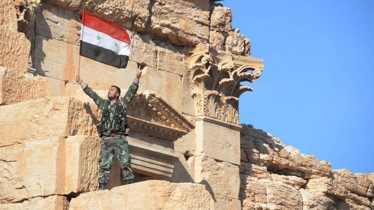 الجيش السوري يعتقل قائدا في 