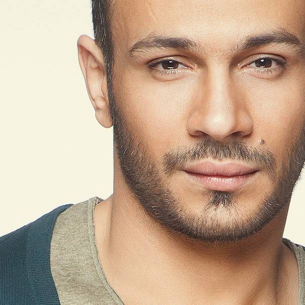 بالصور: نجم ستار أكاديمي محمد عطية يصدم الجمهور بتغيّر شكله