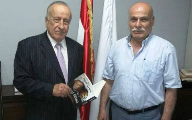 الياس عون تسلّم من صبرا كتابه «لعنتا لبنان»