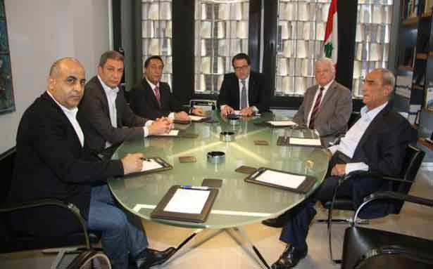 شقير التقى وفد صناعيي وتجّار المكلس
وبحث سبل دعم الغرفة لمطالب القطاع