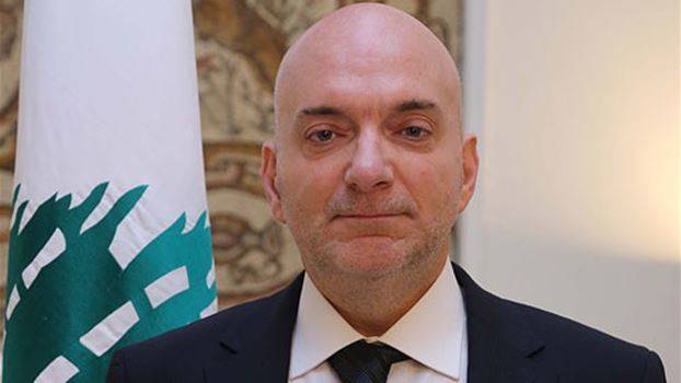 حكيم يطلب مواكبة البلديات في إدارة نفاياتها