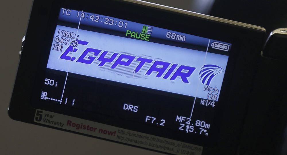 خبير إيطالي: سقوط الطائرة المصرية ناتج عن عمل إرهابي وهكذا دخلت المتفجرات