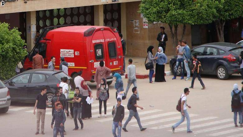 طلبة يحلقون شعر وحاجبيْ فتاة في محاكمة جماهيرية بجامعة مغربية