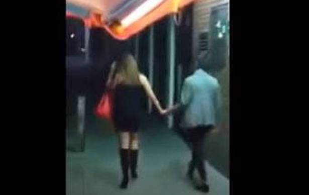 بالفيديو... ماذا فعلت هذه الفتاة مع رجل تحرش بها