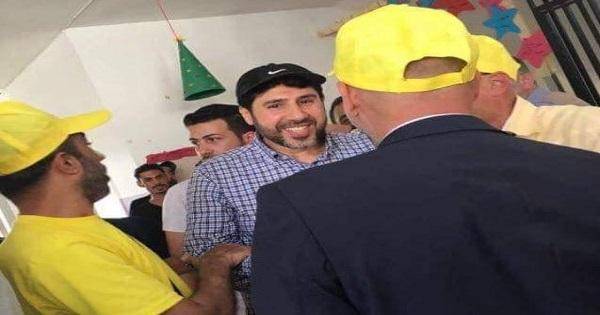 مرافق السيد يقترع: 