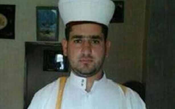 عمر الأطرش كان يضع العمامة عند حواجز الجيش