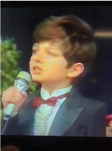 من يكون هذا النجم الصغير؟ تعرّفوا عليه!