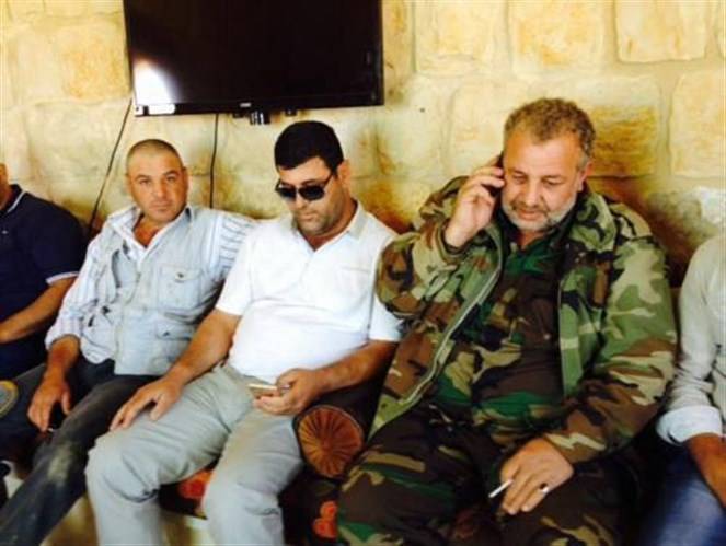 والد الشهيد حمية يظهر.. بالبدلة العسكرية!
