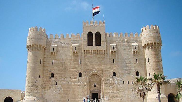 حفل زفاف جديد في قلعة قايتباى بالاسكندرية يثير الجدل مجددا