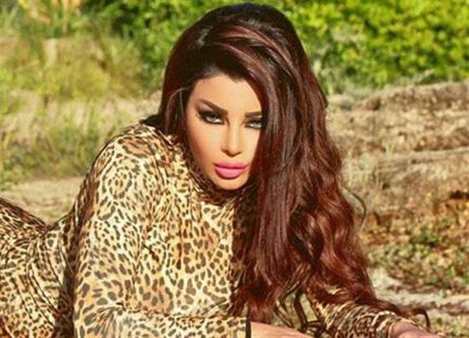 بالصورة - رولا يموت عارية بشكل مستفزّ!