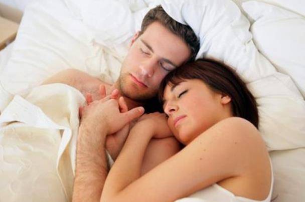 لهذه الأسباب يملّ الرجل من الحياة الزوجية!