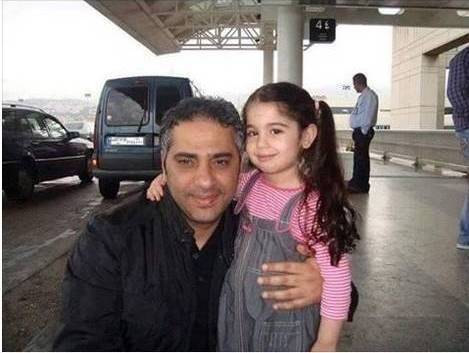 بعدما أثارت صورة الطفلة مع فضل شاكر بلبلة.. هذا ما كشفه والدها!