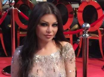 بالصور الساحرة : هيفا وهبي تخطف الأنظار فور وصولها حفل "الموركس دور"