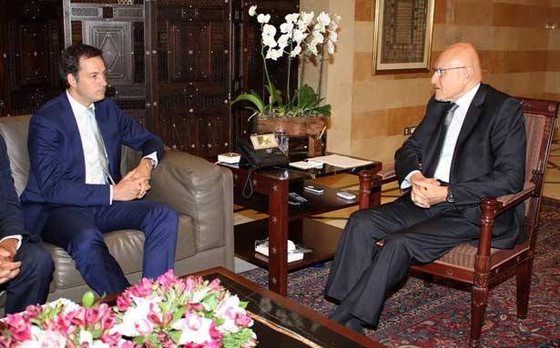 زار سلام ودرباس و«مؤسسة رينه معوض»
مسؤول بلجيكي: لبنان يبذل مجهودا ًكبيرا ًبقضيّة النزوح