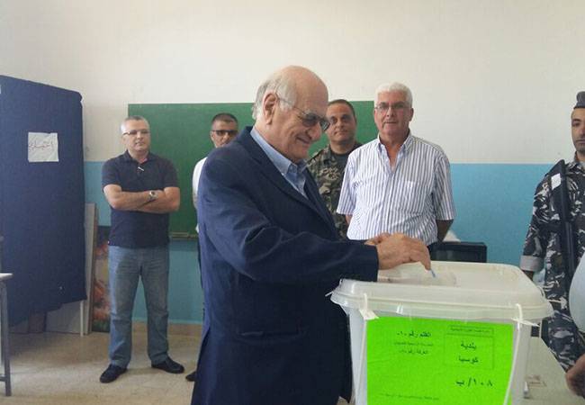 جريج: الجو عائلي في كوسبا والكلام عن دفع اموال غير دقيق