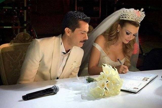 زوجة ممثل مشهور تلد بعد 3 أشهر فقط على زواجهما!
