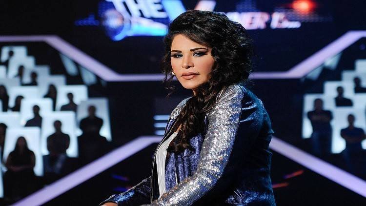 بالصور.. أحلام في الهند برفقة مخرج لبناني!