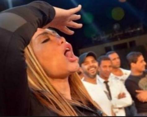 بالفيديو.. مصري تزوج 300 مرة.. يؤكد: استمتعت اكثر من الملك فاروق