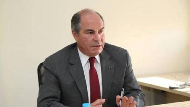 العاهل الأردني يقر التشكيلة الوزارة الجديدة