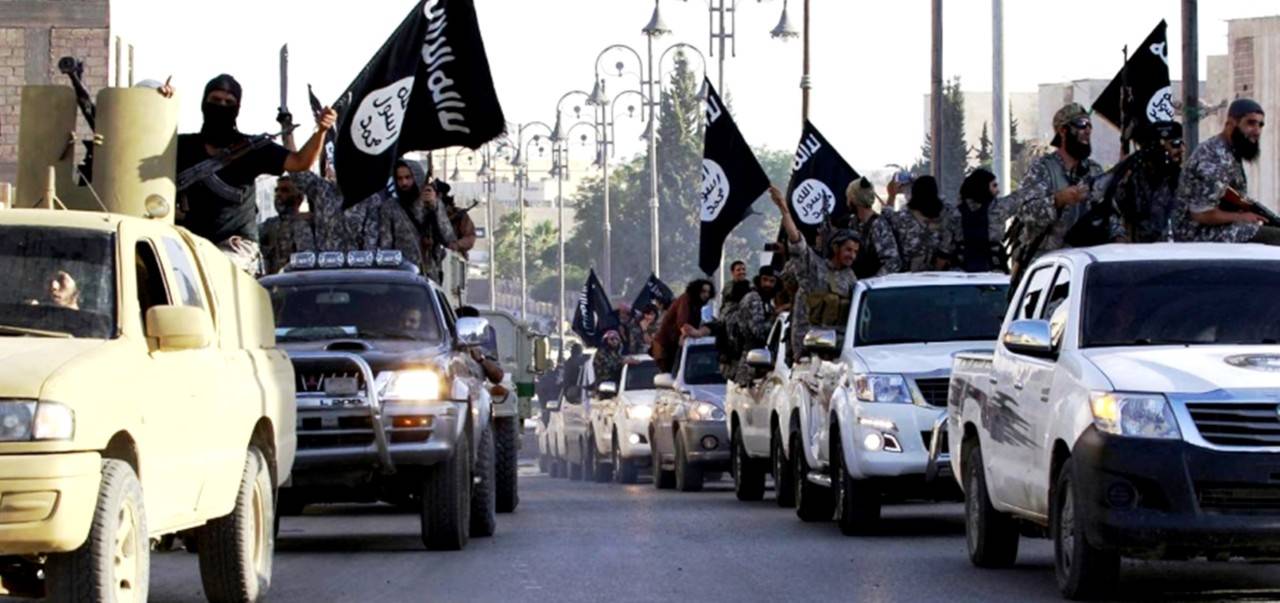 الزحف إلى الرقة... والعين على دير الزور!