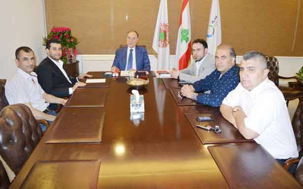 دبوسي عرض ووفد صناعي من المنية
الحوافز الهادفة الى تنمية الحركة الاقتصاديّة