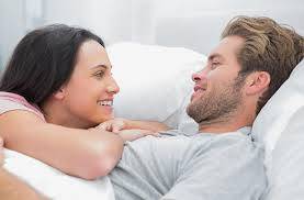 ما هي الأمور التي تتسبب في زيادة أو نقصان الرغبة الجنسية عند الرجال؟ سؤال طرحه عدد من الباحثين..