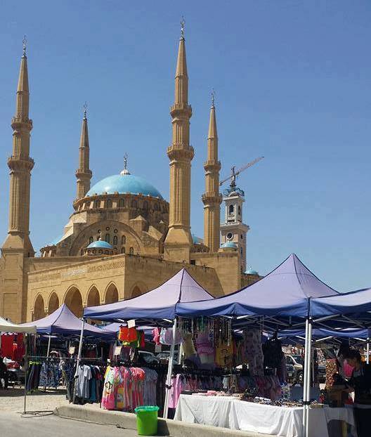 بساطة "أبو رخوصة" تواجه أرستقراطية سوليدير!