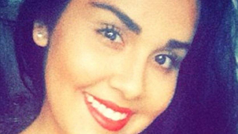 مذكرة توقيف بحق معلمة حامل من تلميذها القاصر!