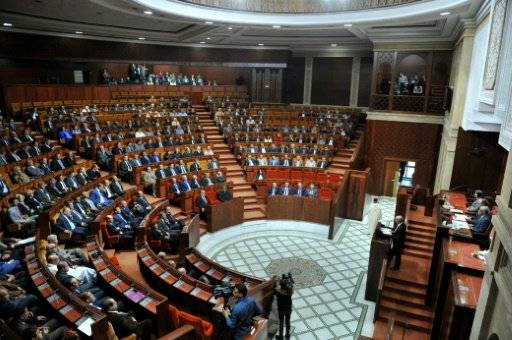 البرلمان المغربي يصادق على قانون يسمح بالعمل داخل المنازل ابتداء من 16 سنة