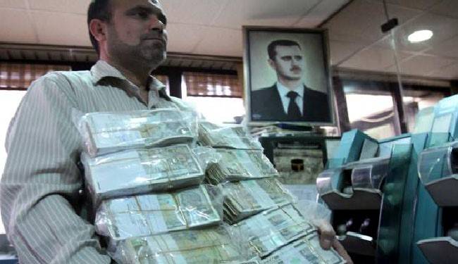 المركزي السوري يوجه ضربة قاسية للسوق السوداء