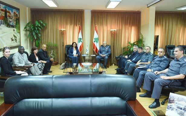 بصبوص عرض وزواره إنضمام
لبنان لمشروع الاتصالات بين المطارات