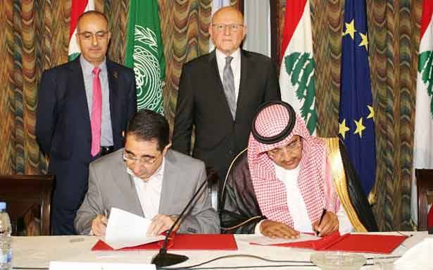 إحتفال في اليوم الوطني للصناعة اللبنانيّة
سلام : لانتخاب رئىس صناعة لبنانيّة
الحاج حسن : سنرفع نسبة الصناعة من الناتج الى 15%