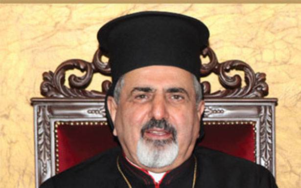 عاد بعد زيارة رعوية إلى السويد
يونان طالب الأسرة الدولية بالعمل الجادّ
من أجل إيقاف أعمال العنف وإنهاء الحروب