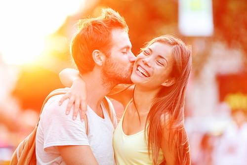 هل العلاقة الحميمة ممنوعة في شهر رمضان؟