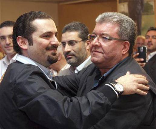 الحريري وبّخ المشنوق..!