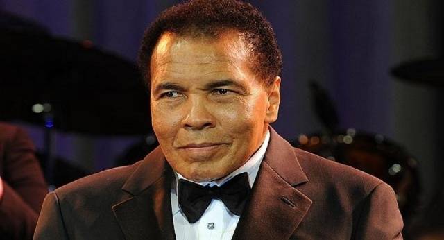 هذا ما قاله محمد علي كلاي عن أحداث 11 سبتمبر وهجمات باريس