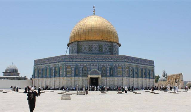 حزب الله: لإعلان موقف حاسم من إنتهاك حرمة الأقصى