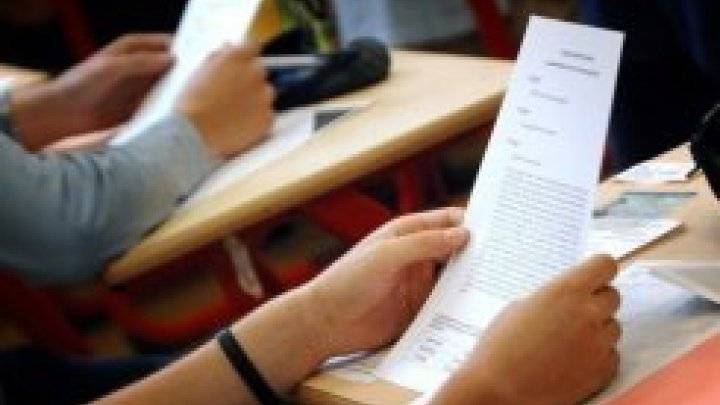 فضيحة تسريب امتحان البكالوريا تأخذ أبعادا سياسية في الجزائر