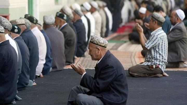 الصين: موظفو القطاع العام والطلبة ممنوعون من الصوم بأمر الحكومة